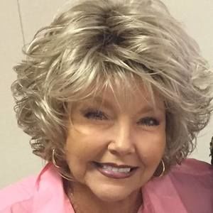 Meet your Posher, Nikki